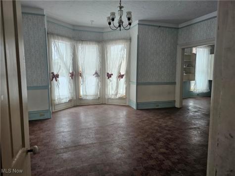 14576 W Park Street Burton OH 44021