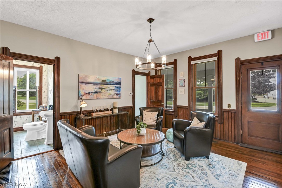 1119 Bassett Road Westlake OH 44145
