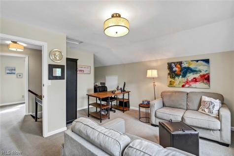 1119 Bassett Road Westlake OH 44145