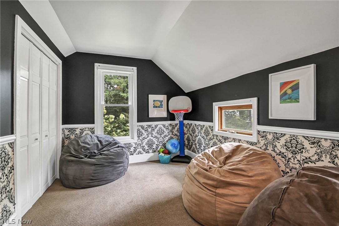 1119 Bassett Road Westlake OH 44145