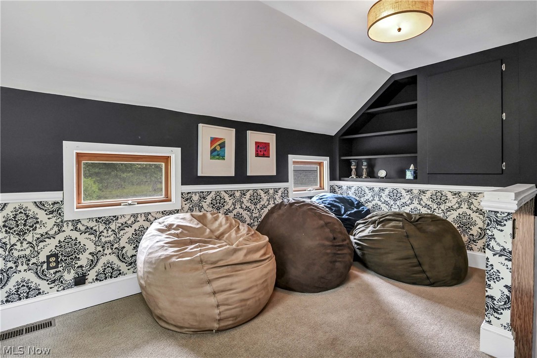 1119 Bassett Road Westlake OH 44145