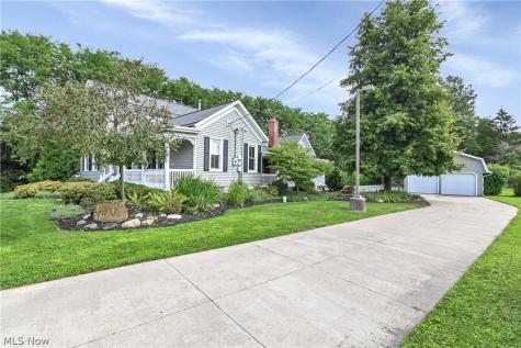1119 Bassett Road Westlake OH 44145