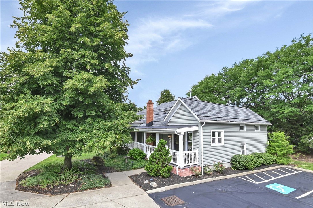 1119 Bassett Road Westlake OH 44145