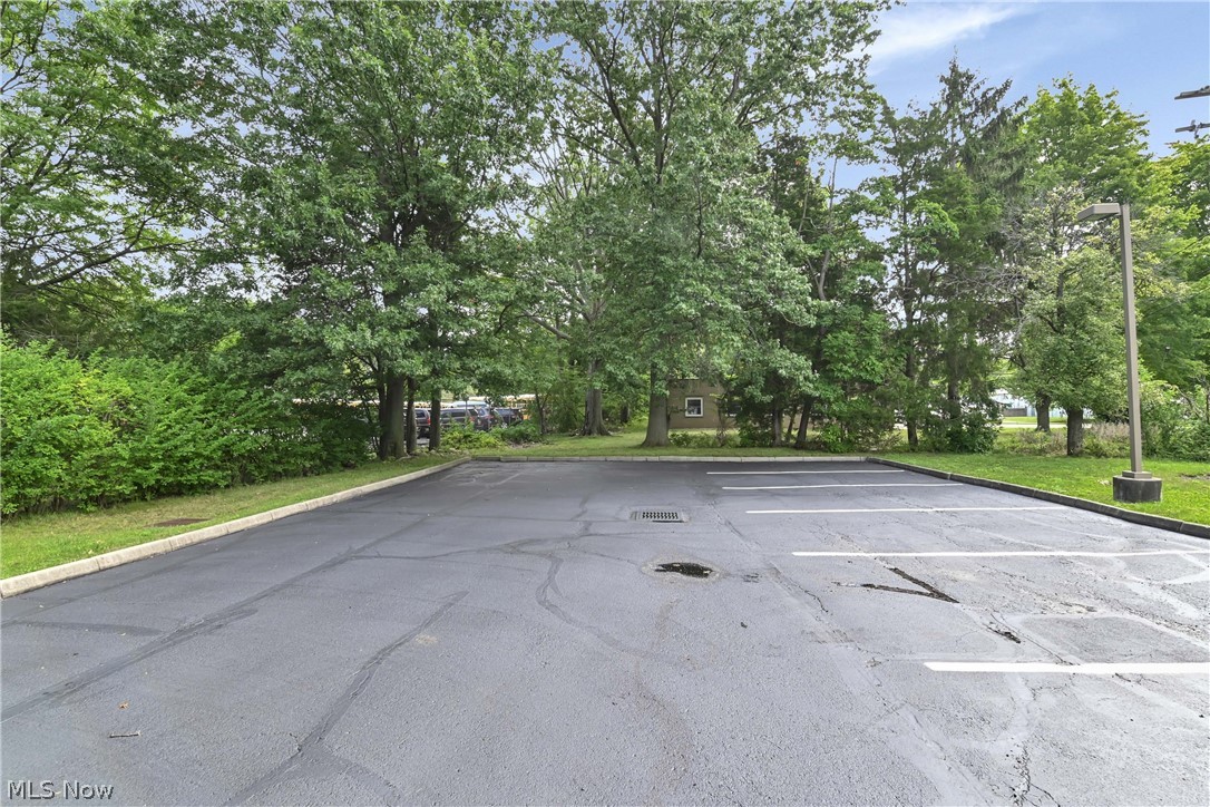 1119 Bassett Road Westlake OH 44145