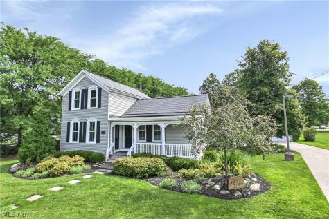 1119 Bassett Road Westlake OH 44145