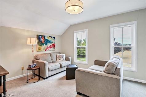 1119 Bassett Road Westlake OH 44145
