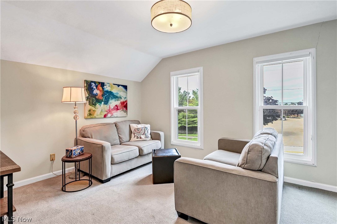 1119 Bassett Road Westlake OH 44145