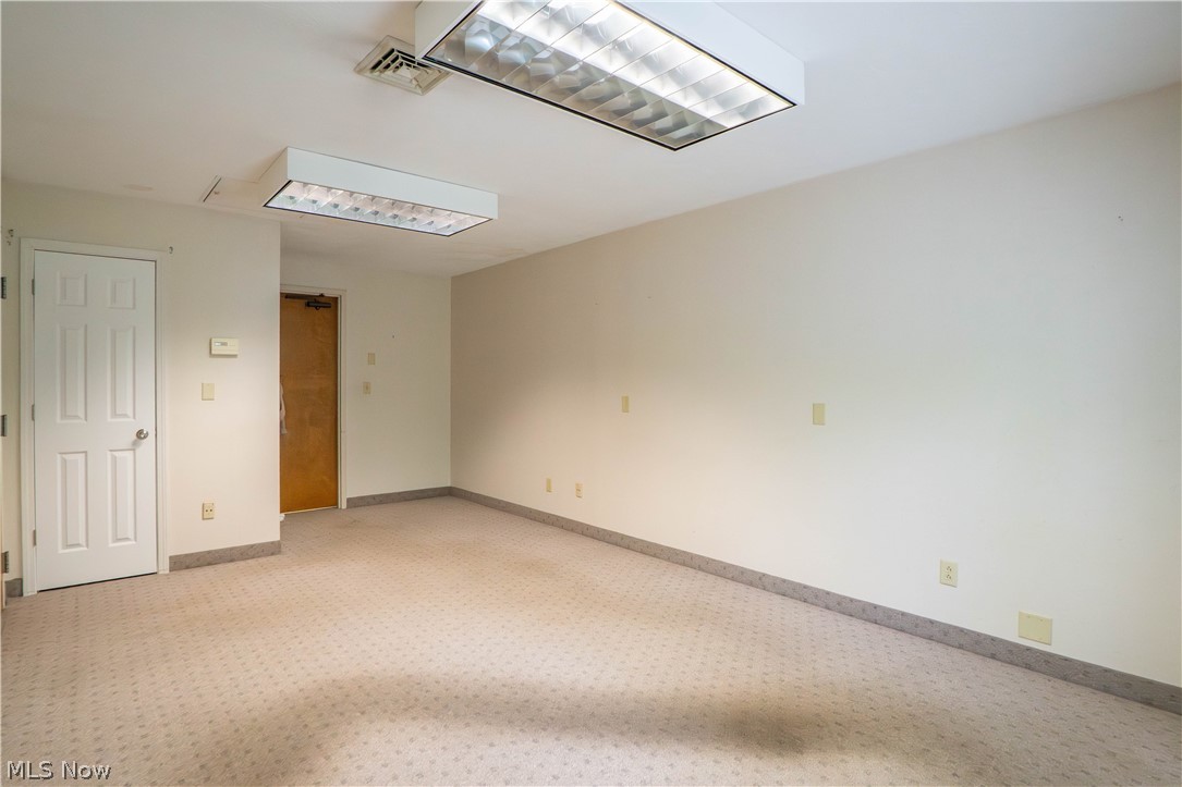 4960 Higbee Avenue NW Canton OH 44718