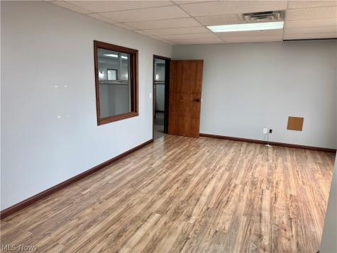 641 Lincoln Way W Massillon OH 44647