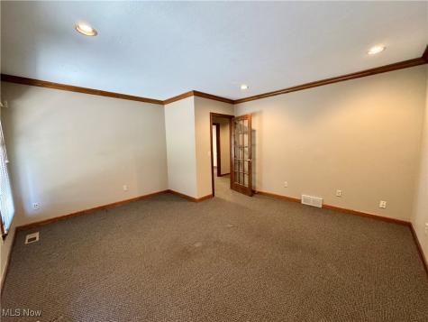 4051 Whipple Avenue NW Canton OH 44718