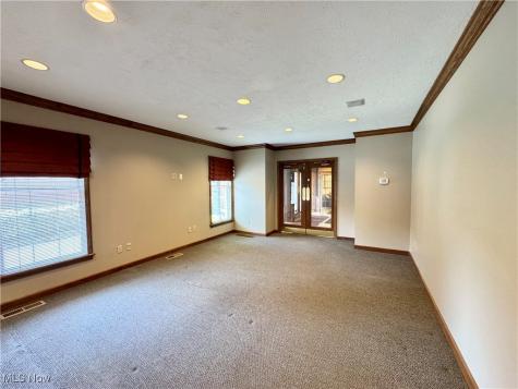 4051 Whipple Avenue NW Canton OH 44718