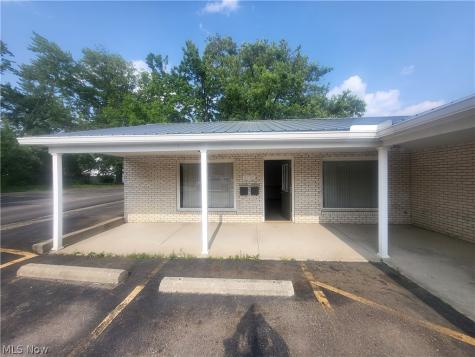 3726 Cleveland Avenue NW Canton OH 44709