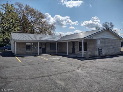 3726 Cleveland Avenue NW Canton OH 44709
