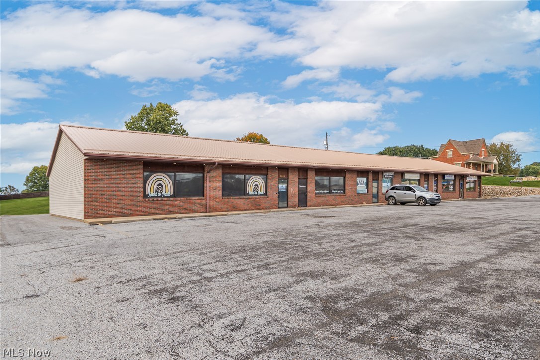 2927-2929 Maysville Avenue Zanesville OH 43701