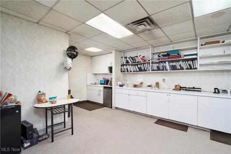 70 N Miller Road Fairlawn OH 44333