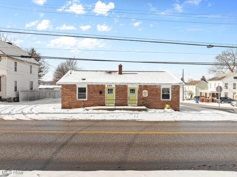 293 N Ellsworth Avenue Salem OH 44460
