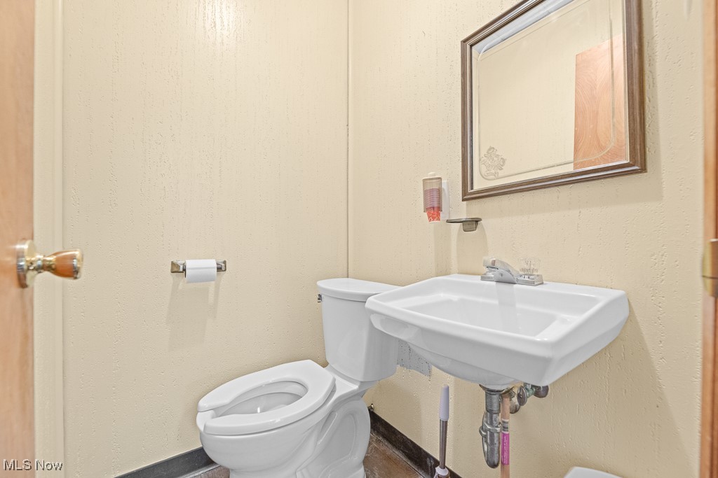 293 N Ellsworth Avenue Salem OH 44460