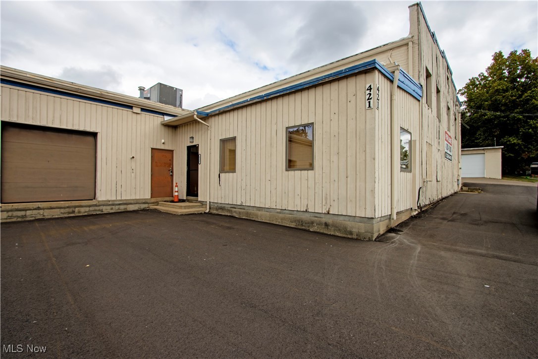 421-A W South Street Wooster OH 44691