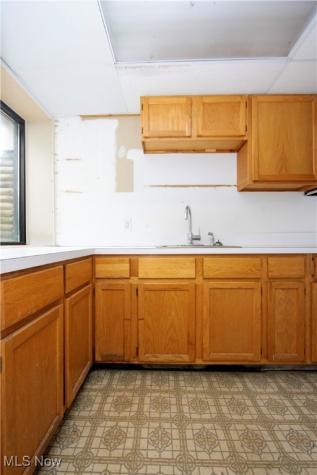 421-A W South Street Wooster OH 44691