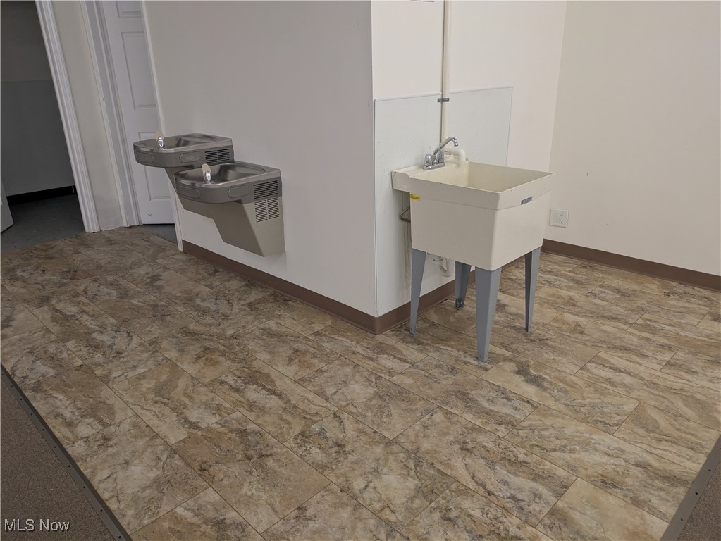 1626 E Prospect Road Ashtabula OH 44004