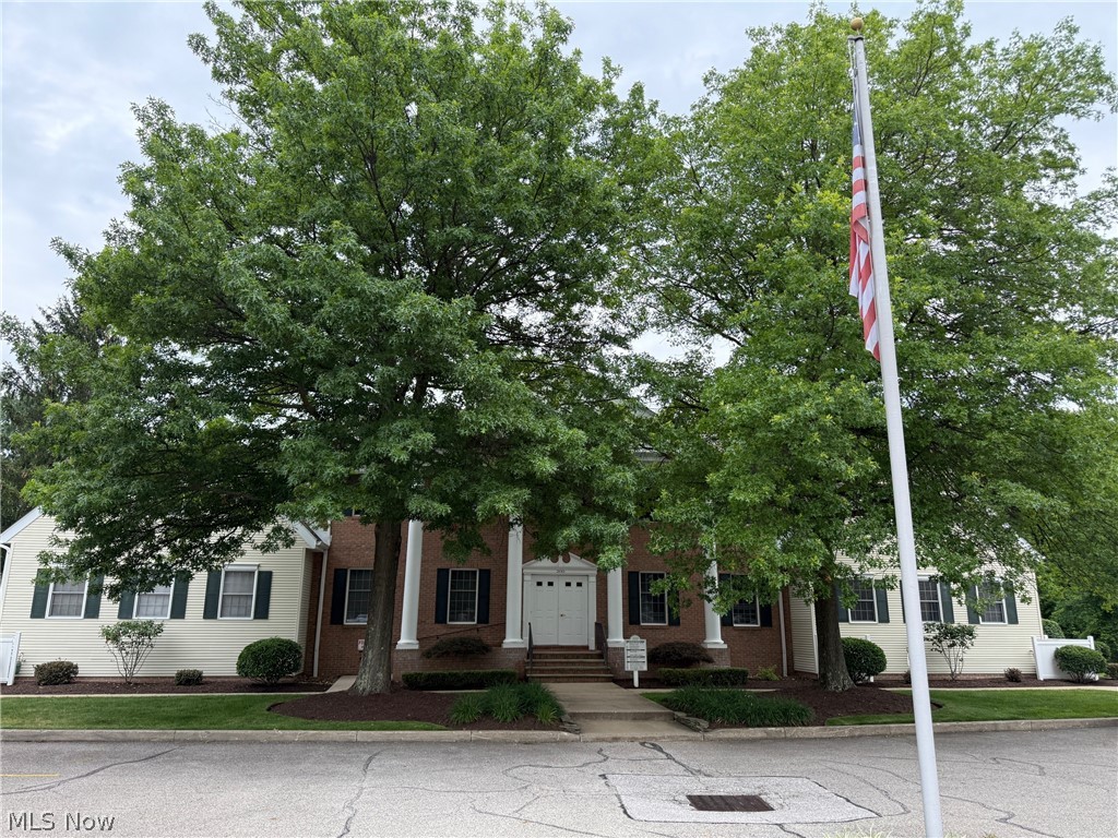 255 Park Place Chagrin Falls OH 44022