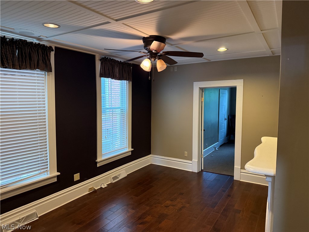 813 Steubenville Avenue Cambridge OH 43725