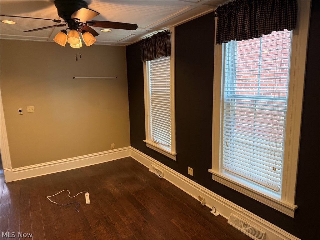 813 Steubenville Avenue Cambridge OH 43725