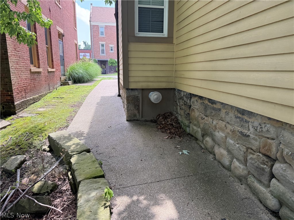 813 Steubenville Avenue Cambridge OH 43725