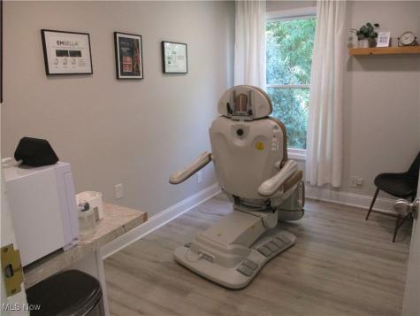 880 Mull Avenue Akron OH 44313