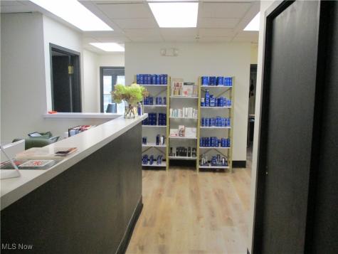 880 Mull Avenue Akron OH 44313