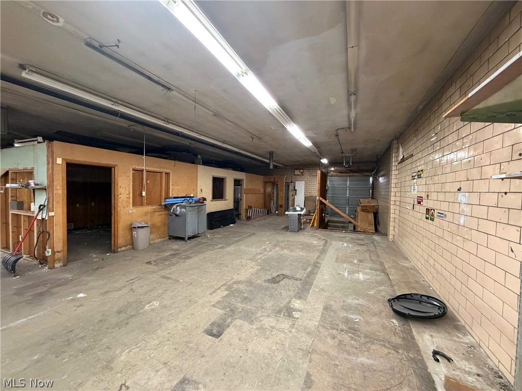 221 Cherry Avenue NE Canton OH 44702