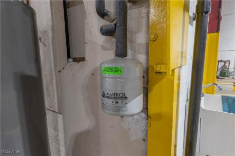 1220 5th Street SW Canton OH 44707