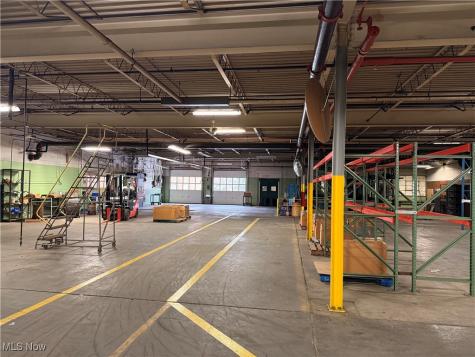 1445 Whipple Avenue SW Canton OH 44710