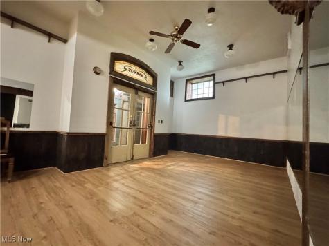 132 S Broad Street Canfield OH 44406