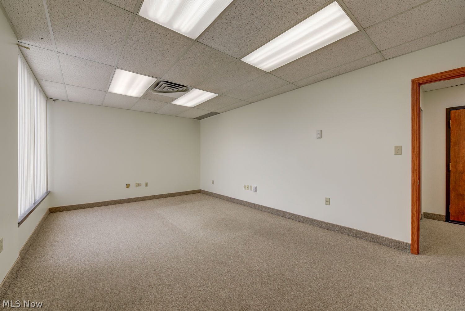 21245 Lorain Road Cleveland OH 44126