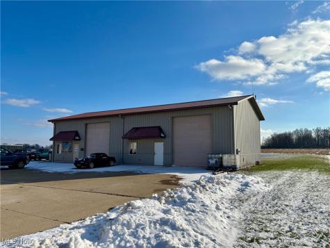 7877 E Lincoln Way Apple Creek OH 44606