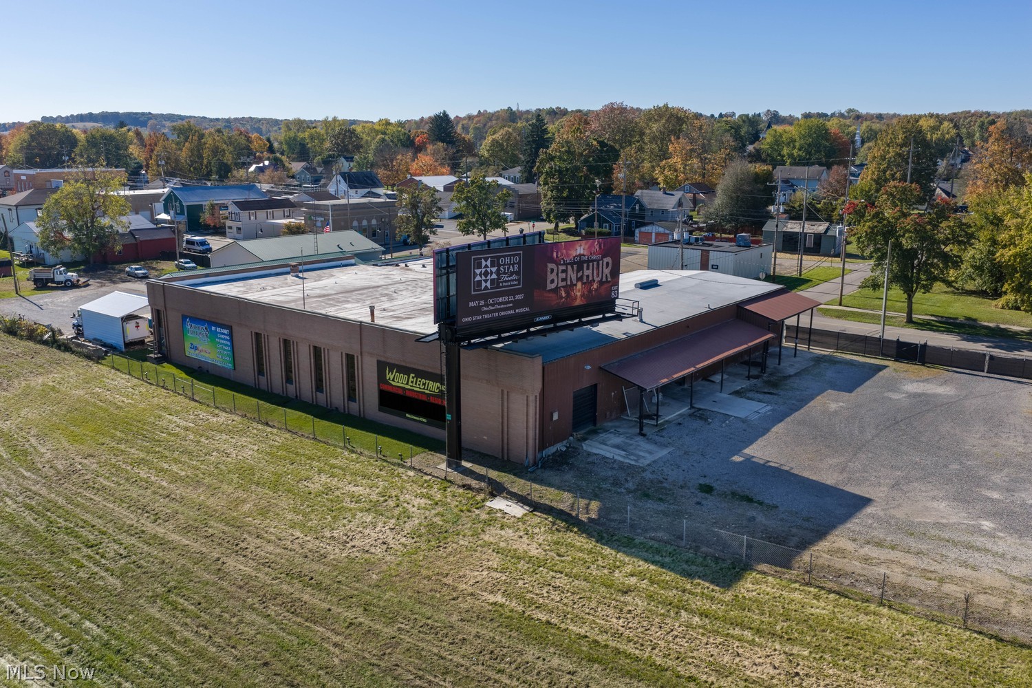 125 Canal Street NE Bolivar OH 44612