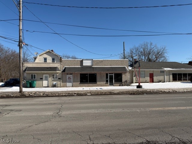 16133 Broadway Avenue Maple Heights OH 44137