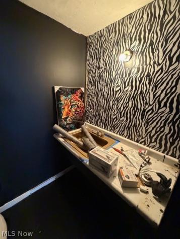 16133 Broadway Avenue Maple Heights OH 44137