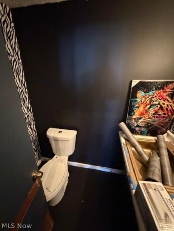 16133 Broadway Avenue Maple Heights OH 44137