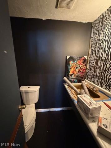 16133 Broadway Avenue Maple Heights OH 44137