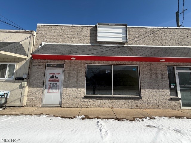 16133 Broadway Avenue Maple Heights OH 44137