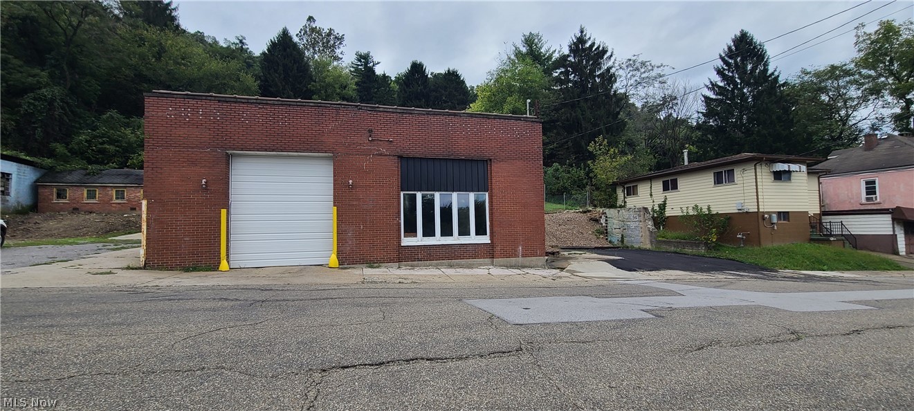 515 N Lincoln Avenue Bridgeport OH 43912