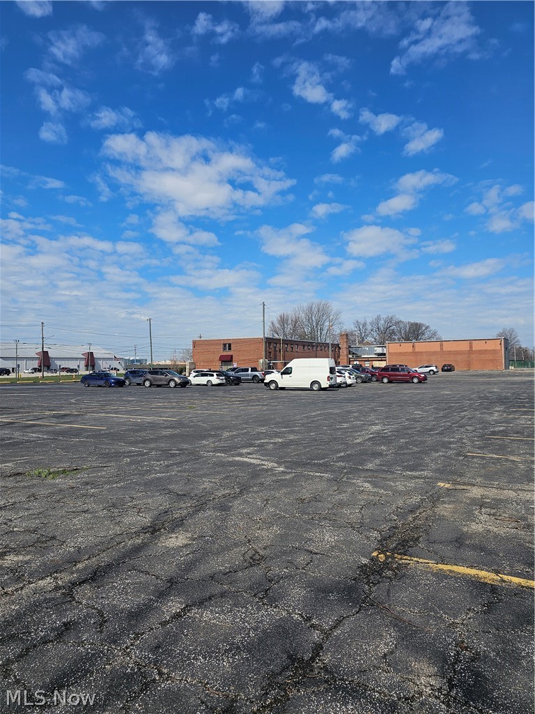5301 Hauserman Road Parma OH 44130