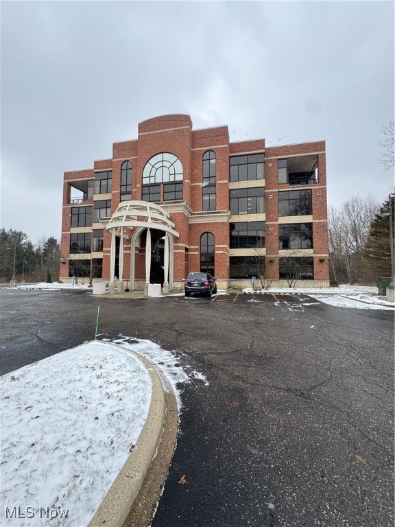 822 Kumho Drive Fairlawn OH 44333