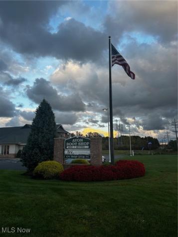 38450 Chester Road Avon OH 44011