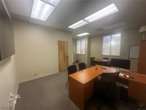 38450 Chester Road Avon OH 44011