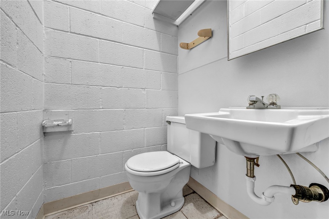 405 Broadway Avenue Bedford OH 44146