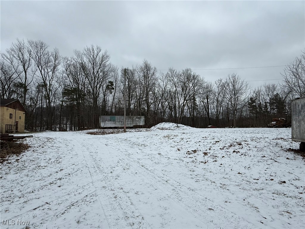 11990 State Route 800 NE Magnolia OH 44643