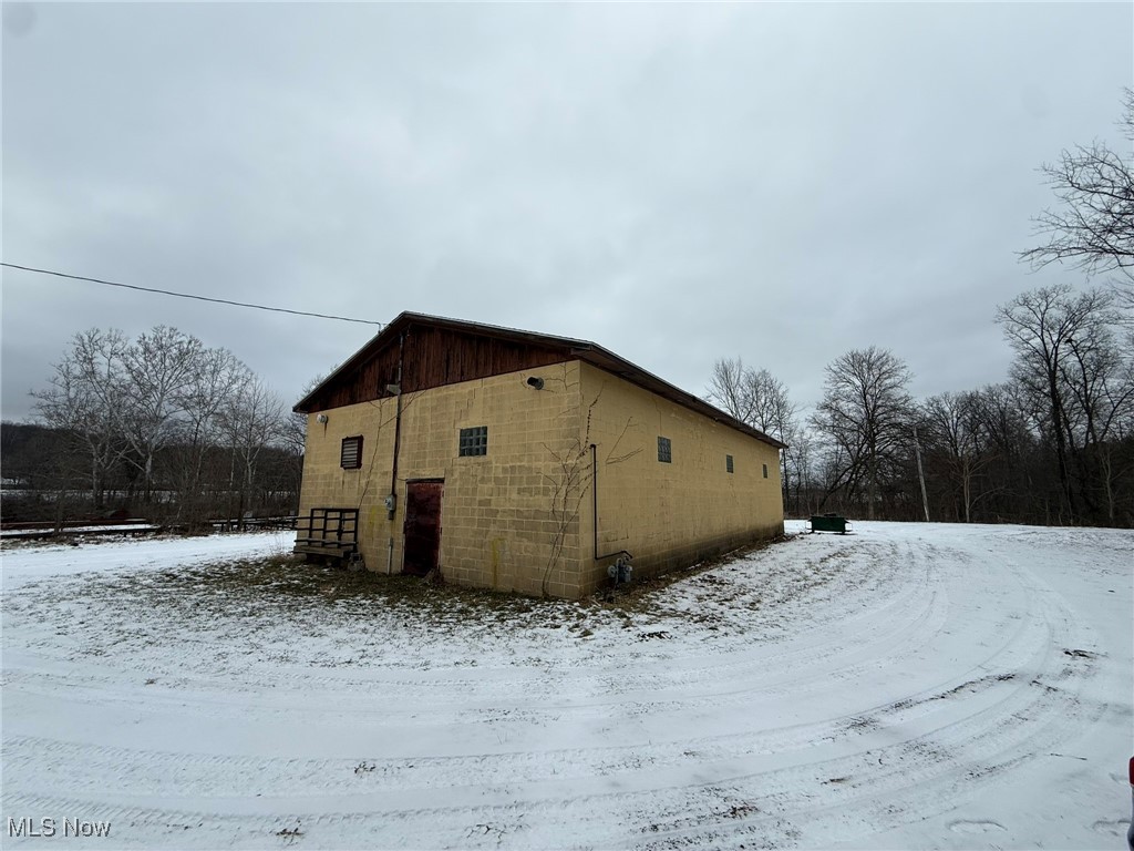 11990 State Route 800 NE Magnolia OH 44643